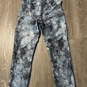 Balance Collection Gray & Blue Marble Print Leggings